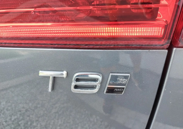 Volvo XC 60 cena 159000 przebieg: 65000, rok produkcji 2019 z Grudziądz małe 191